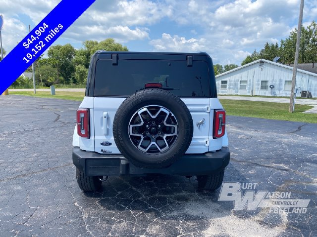 Used 2025 Ford Bronco Outer Banks AWD/4WD image 8