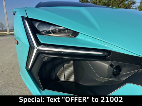 Used 2024 Lamborghini Revuelto Base image 12