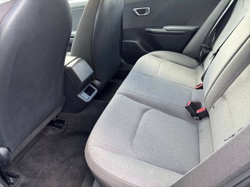 Used 2025 Kia K4 FWD image 24