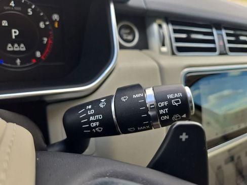 Used 2019 Land Rover Range Rover Supercharged AWD/4WD image 25
