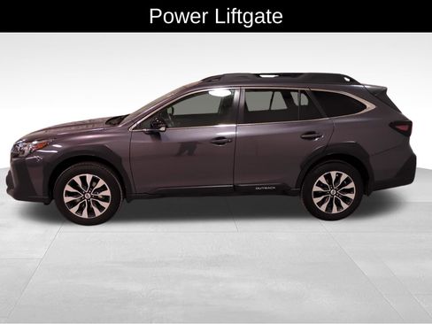 Used 2023 Subaru Outback Limited image 8