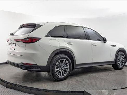 Used 2024 MAZDA CX-90 Plug-In Hybrid w/ Preferred AWD/4WD image 8