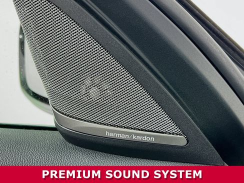 Used 2018 BMW 530e xDrive image 22