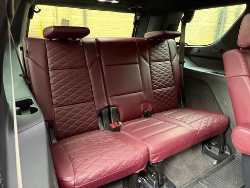 Used 2025 Cadillac Escalade Sport w/ Touring Package AWD/4WD image 21