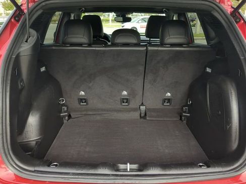 Used 2022 Jeep Compass Limited w/ (RED) Package image 13