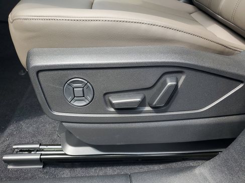 New 2026 Audi Q5 Premium Plus AWD/4WD image 23