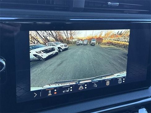 New 2026 GMC Sierra 1500 AT4 w/ AT4 Premium Package image 13