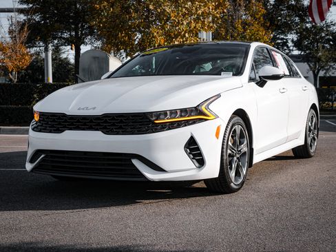 Used 2022 Kia K5 EX image 5