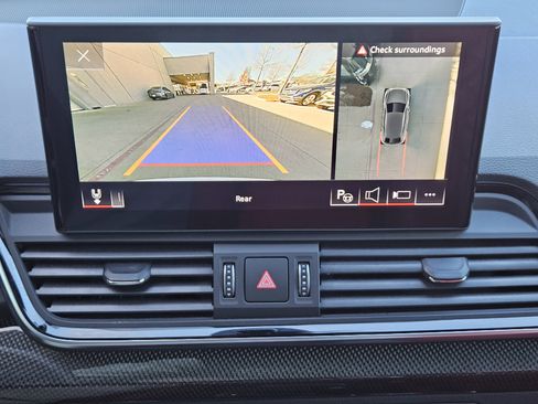 Used 2021 Audi SQ5 Prestige w/ Prestige Package image 17