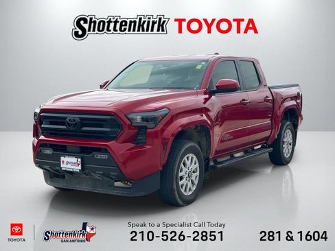 Certified 2024 Toyota Tacoma SR5 AWD/4WD image 1