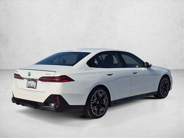 Used 2026 BMW 540i xDrive AWD/4WD image 5