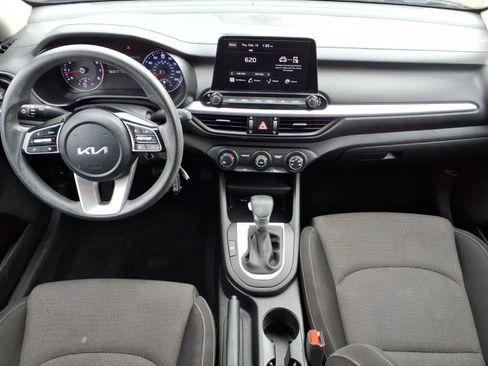 Used 2023 Kia Forte LXS image 18