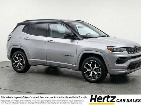 Used 2025 Jeep Compass Limited AWD/4WD image 1