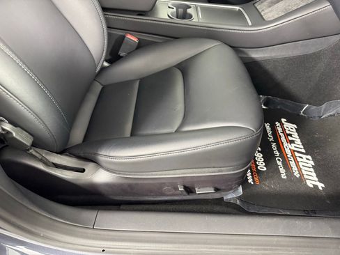 Used 2023 Tesla Model 3 Standard Range image 31