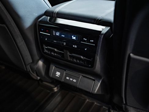 Certified 2025 Acura MDX SH-AWD w/ Advance Package image 37