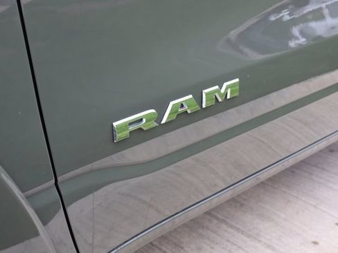 Used 2026 RAM 1500 Laramie AWD/4WD image 10