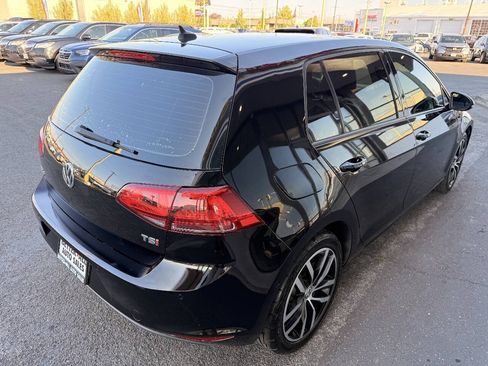 Used 2016 Volkswagen Golf S FWD image 5