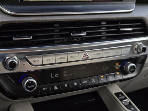 Used 2022 Kia Telluride EX w/ EX Premium Package FWD image 28