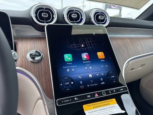 Used 2026 Mercedes-Benz GLC 300 4MATIC image 16