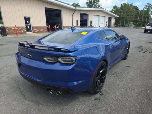 Used 2019 Chevrolet Camaro SS RWD image 6