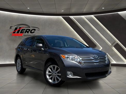 Used 2009 Toyota Venza FWD image 1