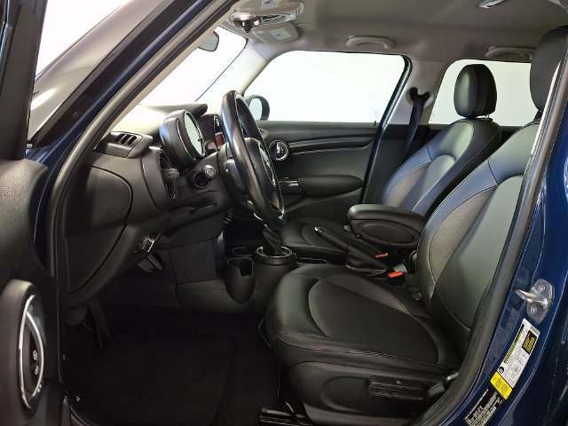 Used 2016 MINI Cooper 4-Door Hardtop FWD image 15