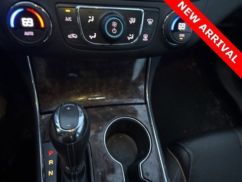 Used 2015 Chevrolet Impala LTZ image 13