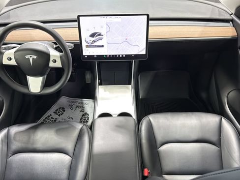 Used 2021 Tesla Model Y Long Range AWD/4WD image 21