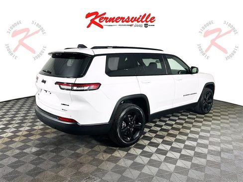 New 2025 Jeep Grand Cherokee L Limited image 7