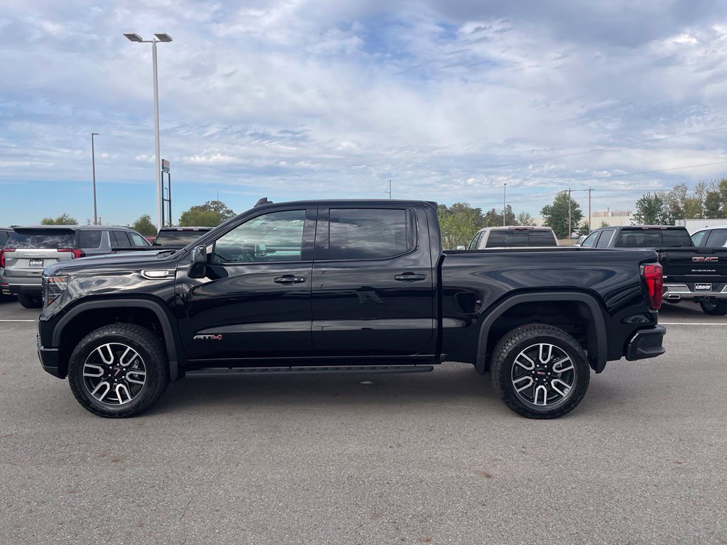 New 2026 GMC Sierra 1500 AT4 w/ AT4 Premium Package AWD/4WD image 10