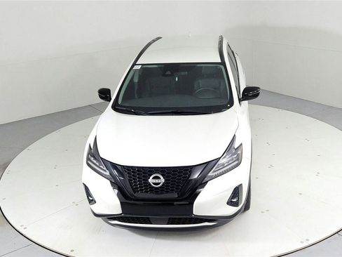 Certified 2024 Nissan Murano SV w/ SV Midnight Edition Package image 14