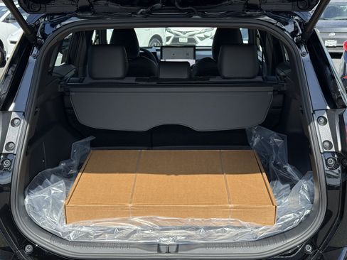 New 2026 Toyota RAV4 XSE AWD/4WD image 13