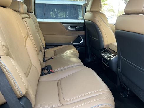 Used 2026 INFINITI QX80 Luxe w/ Cargo Package AWD/4WD image 20