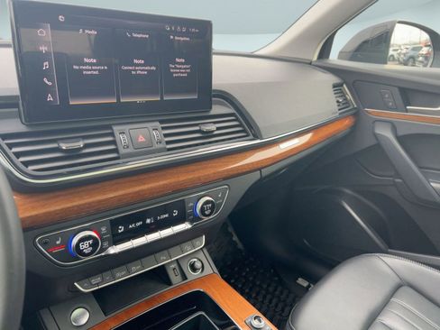 Used 2022 Audi Q5 2.0T Premium image 23