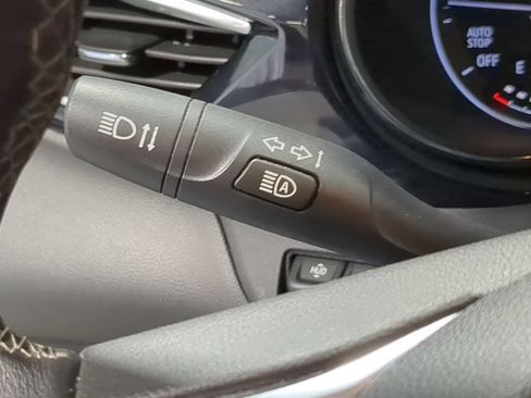 Used 2021 Buick Encore GX Essence w/ Advanced Technology Package AWD/4WD image 33