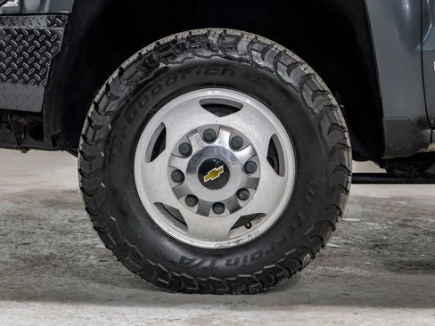 Used 2019 Chevrolet Silverado 3500 High Country w/ Duramax Plus Package image 60