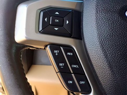 Used 2017 Ford F250 Lariat w/ Lariat Ultimate Package image 18