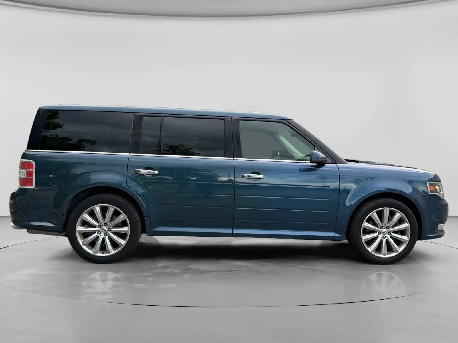 Used 2016 Ford Flex Limited FWD image 6
