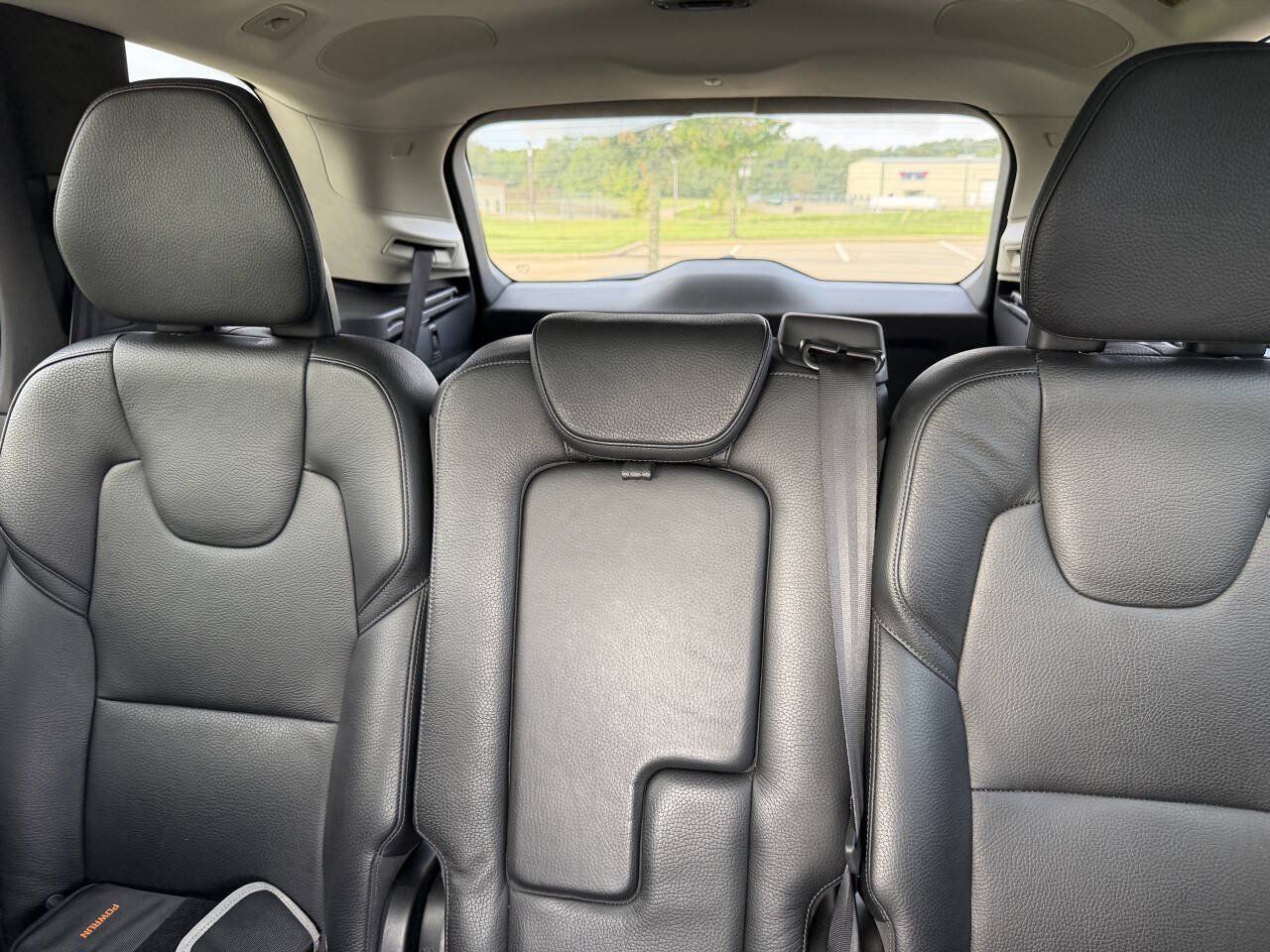 Used 2018 Volvo XC90 T6 Momentum w/ Convenience Package AWD/4WD image 32