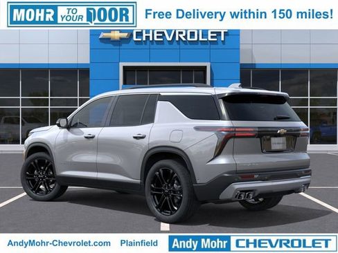 New 2026 Chevrolet Traverse LT w/ Driver Confidence Package image 3