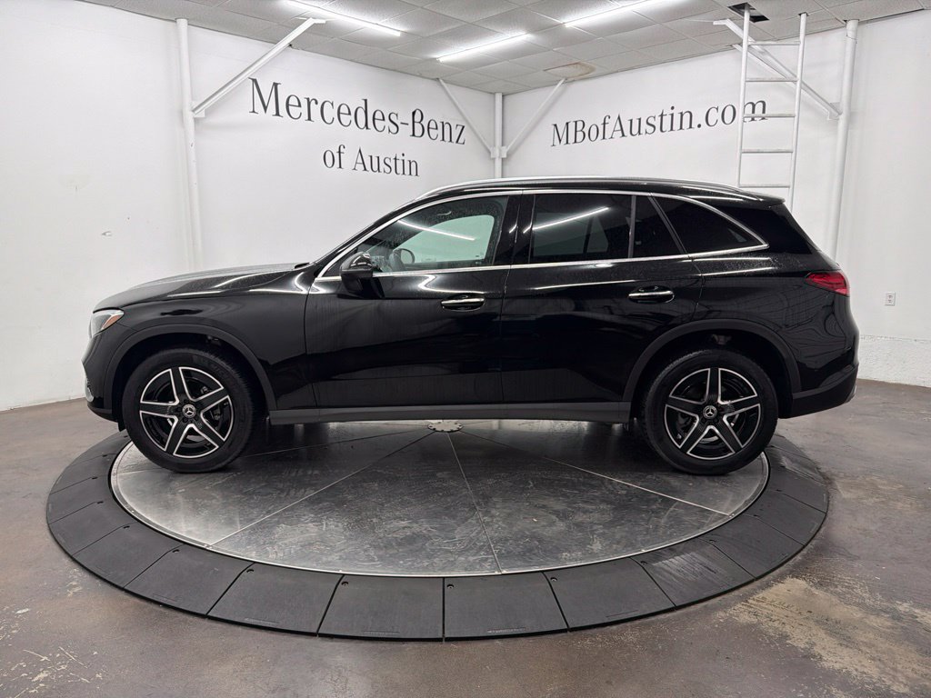 Used 2026 Mercedes-Benz GLC 300 4MATIC image 4