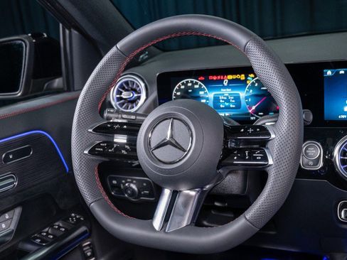 New 2026 Mercedes-Benz GLA 250 4MATIC image 15