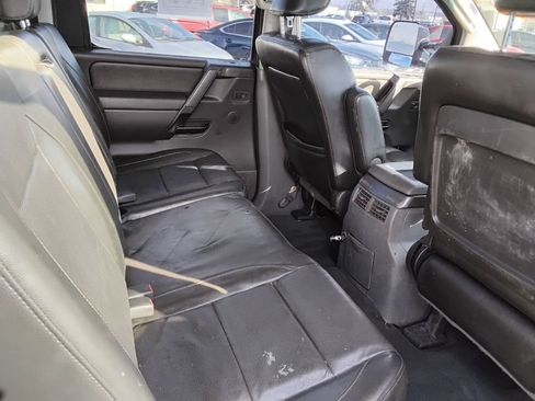 Used 2007 Nissan Titan LE w/ Side-Airbag Pkg w/ VDC image 17