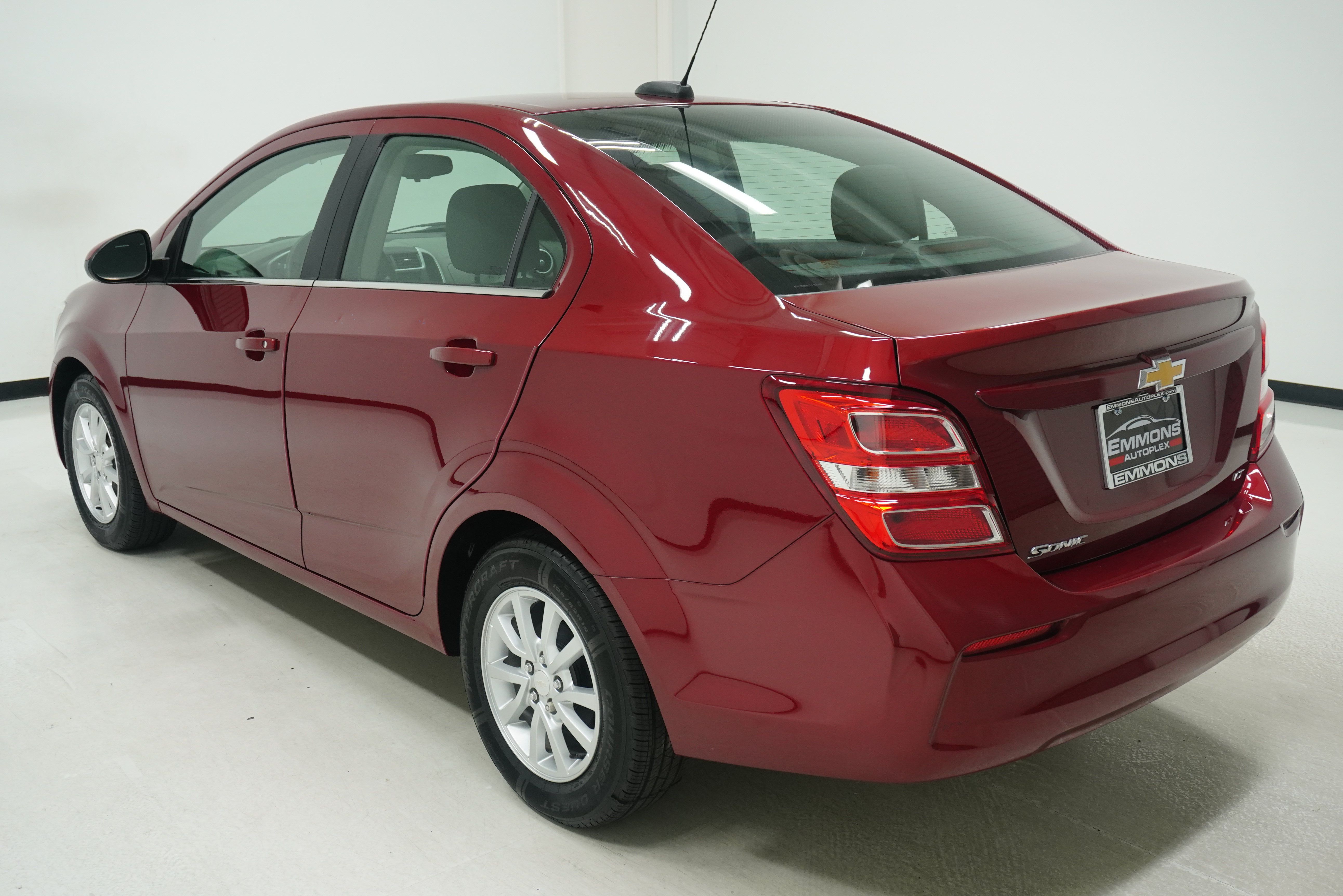 Used 2020 Chevrolet Sonic LT FWD image 6