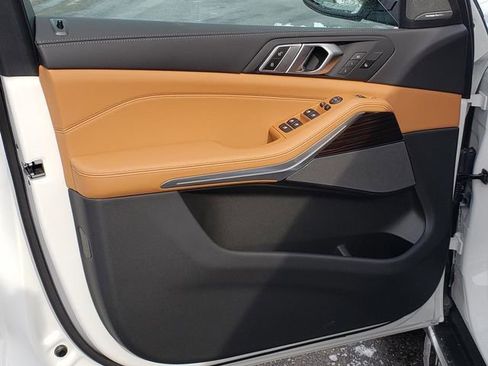 New 2026 BMW X5 xDrive40i image 9