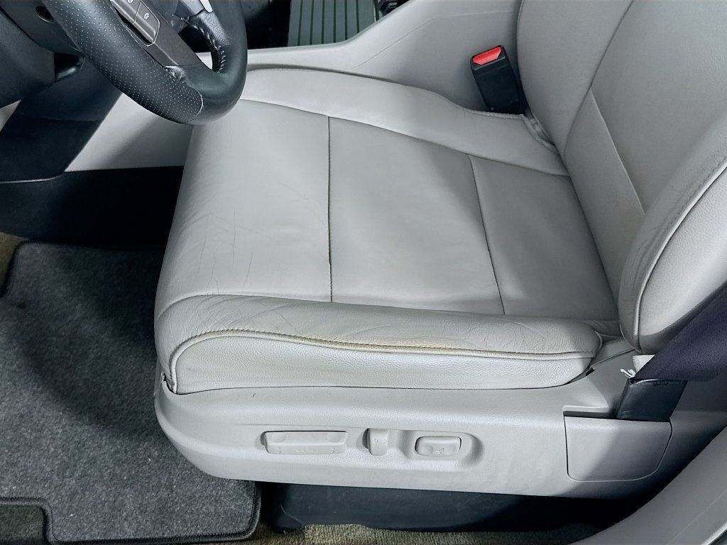 Used 2015 Honda Pilot Touring image 19