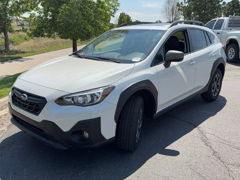 Used 2023 Subaru Crosstrek 2.5i Sport AWD/4WD image 2