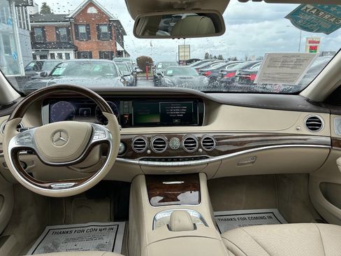 Used 2014 Mercedes-Benz S 550 Sedan w/ Premium 1 Package image 19