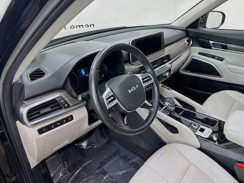 Used 2022 Kia Telluride EX w/ EX Premium Package image 9