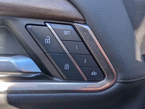 Used 2024 Chevrolet Silverado 1500 High Country w/ Midnight Edition image 28